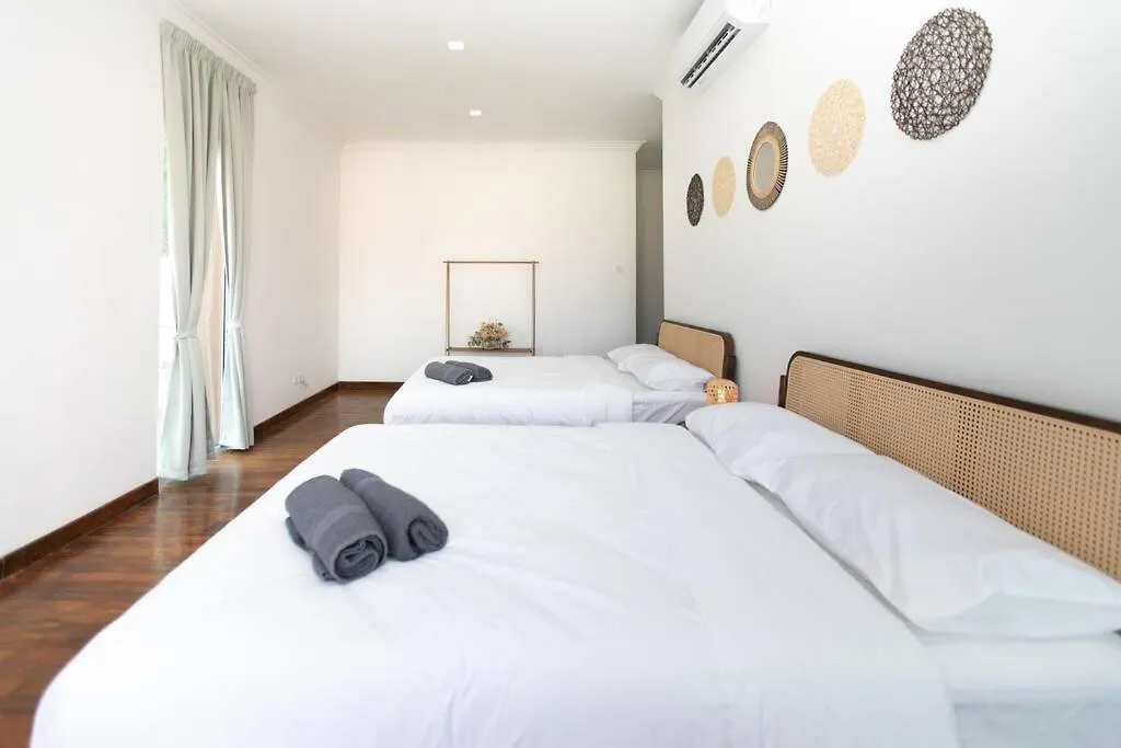 Tanjung Bungah 5Br Villa W Pool 20Pax Malaysia